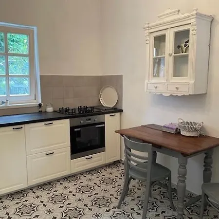 شقة Nemespecsely Udvarhaz Pécsely