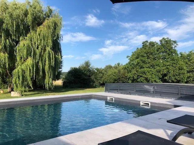 Apartman Nemespécsely Udvarház *